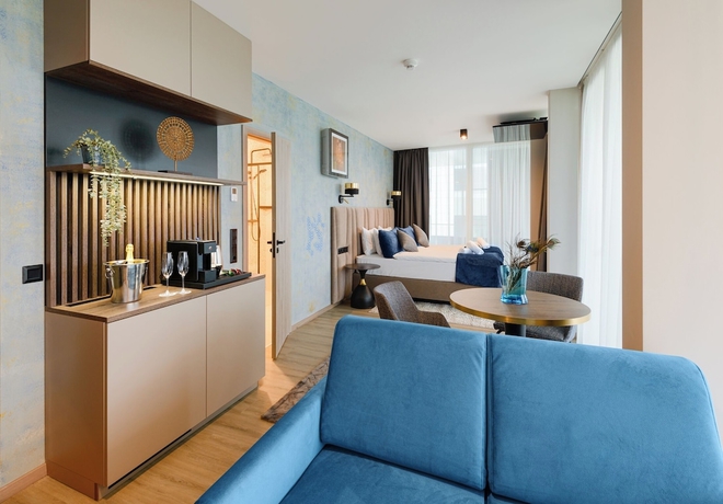 Imagen de la habitación del Hotel INFINITY Budapest. Foto 10
