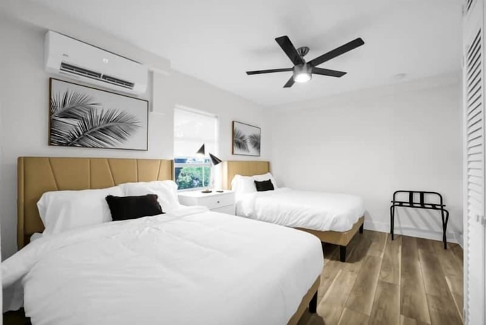 Imagen de la habitación del Hotel INLET PALM BEACHES. Foto 14