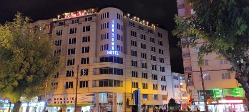 Imagen general del Hotel INN TOWN HOTEL. Foto 16