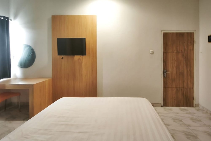 Imagen de la habitación del Hotel INNCA Singa Utara, Semarang. Foto 3