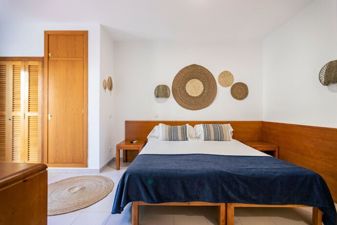 Imagen de la habitación del Hotel INNER Niza Paguera. Foto 20