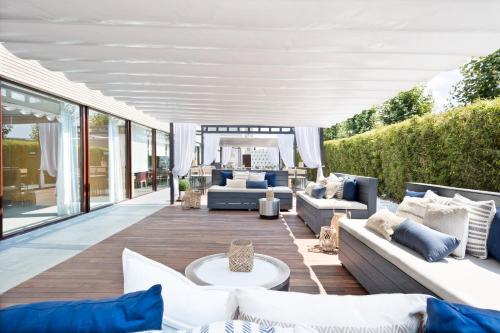 Imagen de los interiores del Hotel INNSiDE Barcelona Aeropuerto. Foto 15