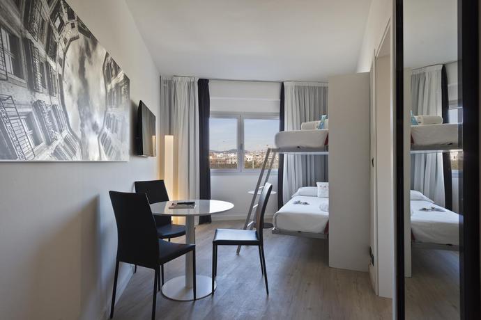 Imagen de la habitación del Hotel INNSiDE Barcelona Apolo. Foto 20