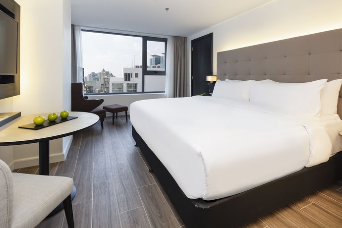 Imagen de la habitación del Hotel INNSiDE Saigon Central. Foto 9