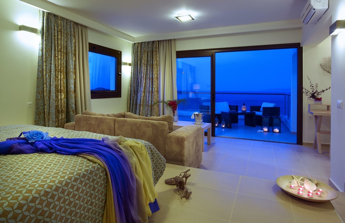 Imagen de la habitación del Hotel INNSiDE by Melia Elounda. Foto 2