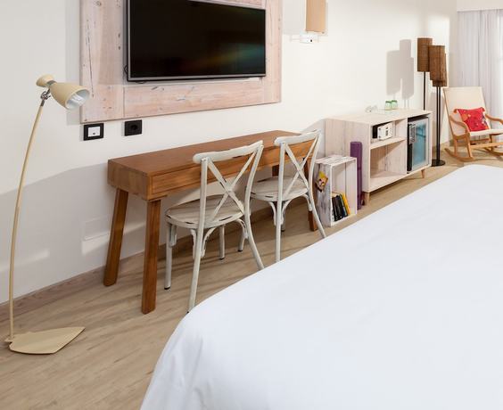 Imagen de la habitación del Hotel INNSiDE by Meliá Fuerteventura - Adults Only. Foto 9