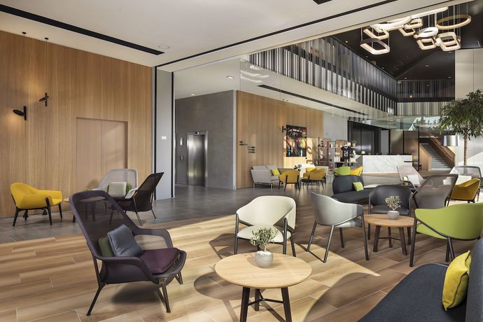 Imagen de los interiores del Hotel INNSiDE by Meliá Paris Charles de Gaulle Airport. Foto 13