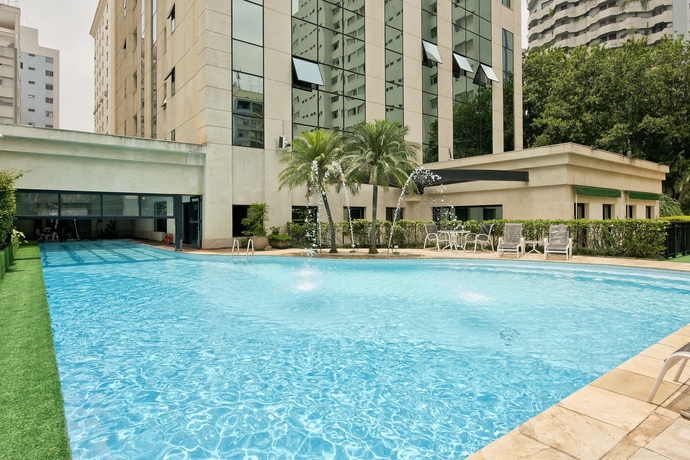 Imagen de la piscina del Hotel INNSiDE by Meli&aacute; S&atilde;o Paulo Higien&oacute;polis. Foto 13