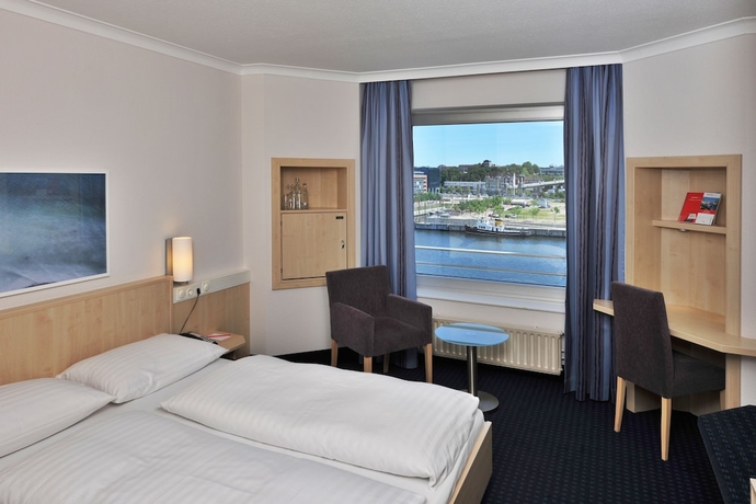 Imagen de la habitación del Hotel INTERCITY KIEL. Foto 7