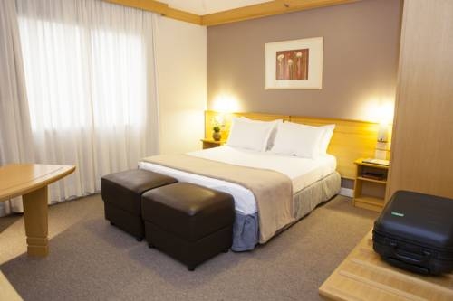 Imagen de la habitación del Hotel INTERCITY PREMIUM GRAVATA&Iacute;. Foto 11