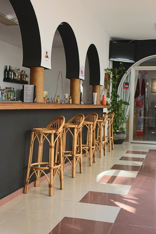 Imagen del bar/restaurante del Hotel INTERNACIONAL, Benidorm Centro. Foto 5