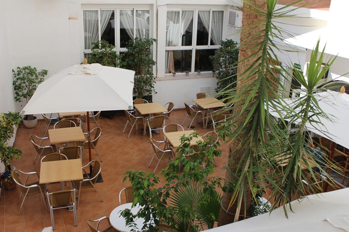 Imagen de los exteriores del Hotel INTERNACIONAL, Benidorm Centro. Foto 11