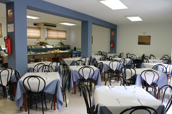 Imagen del bar/restaurante del Hotel INTERNACIONAL, Benidorm Centro. Foto 6