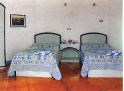 Imagen de la habitación del Hotel INTERNATIONAL HOTSPRINGS. Foto 3