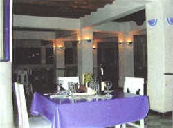 Imagen del bar/restaurante del Hotel INTERNATIONAL HOTSPRINGS. Foto 2