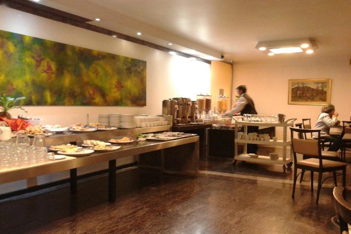 Imagen general del Hotel INTERPLAZA. Foto 2