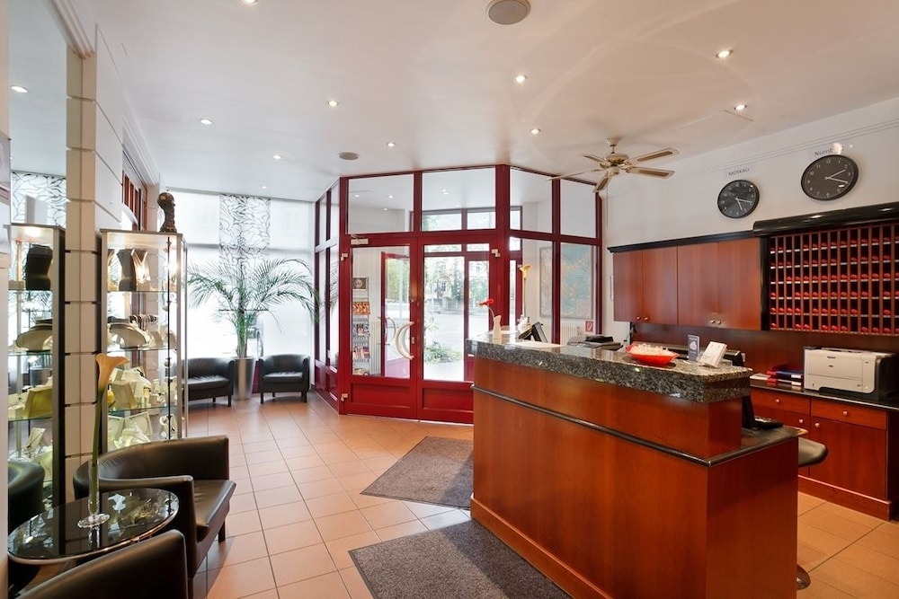 Imagen de los interiores del Hotel INVITE Hotel an der Kaiserburg. Foto 19