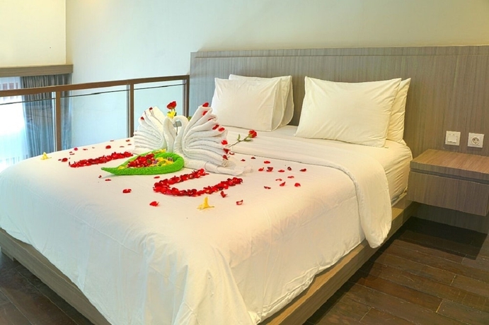 Imagen general del Hotel IOOVE Tanjung Seminyak Suites. Foto 1