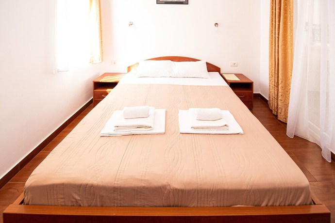 Imagen de la habitación del Hotel IPER. Foto 3