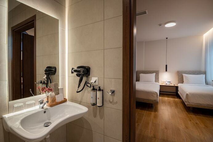 Imagen de la habitación del Hotel IRA-HPA City. Foto 15