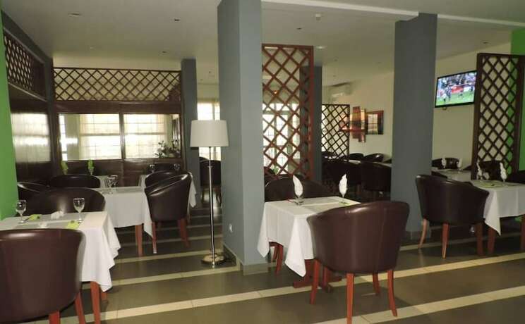 Imagen general del Hotel IRIS HOTEL, Yaound&eacute;. Foto 2