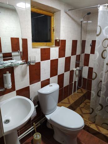 Imagen de la habitación del Hotel IRIS mini hotel. Foto 5