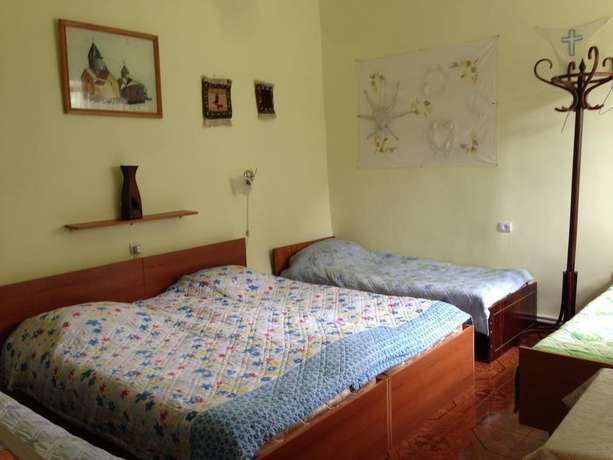 Imagen de la habitación del Hotel IRIS mini hotel. Foto 10
