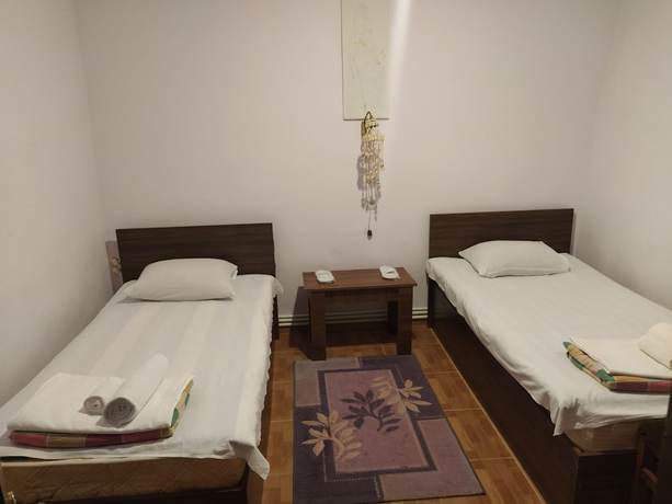 Imagen de la habitación del Hotel IRIS mini hotel. Foto 18