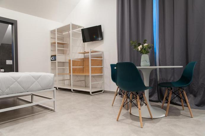 Imagen general del Hotel IRON Hotel. Foto 11