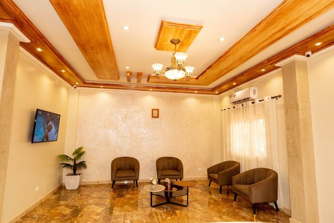 Imagen general del Hotel ISIS HOTEL, Yaound&eacute;. Foto 8