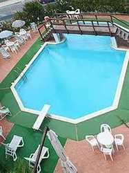 Imagen de la piscina del Hotel ITACA, Barletta. Foto 4