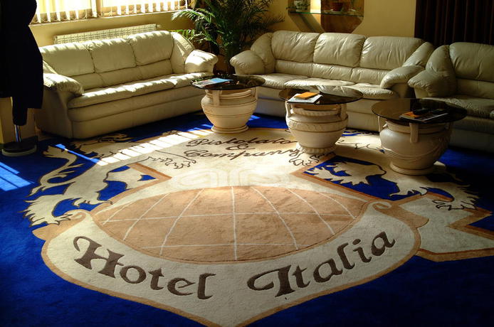 Imagen de los interiores del Hotel ITALIA, Sarajevo. Foto 14