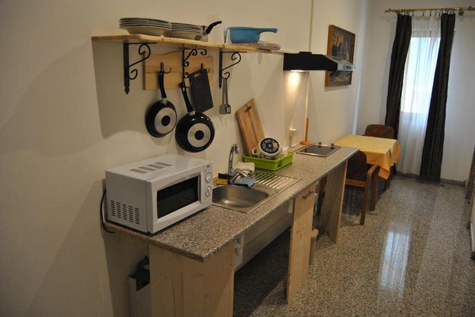 Imagen de los interiores del Hotel ITALIA, Sarajevo. Foto 15