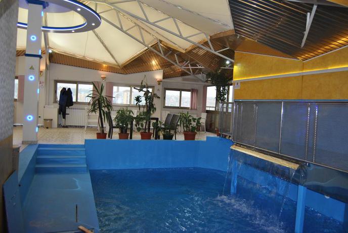 Imagen de los interiores del Hotel ITALIA, Sarajevo. Foto 16