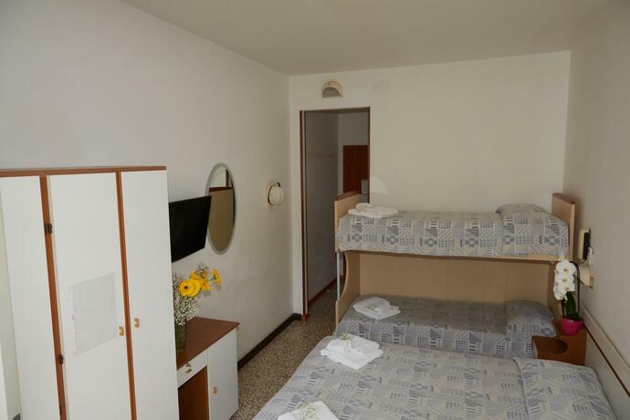 Imagen general del Hotel ITALIACERVIA. Foto 20