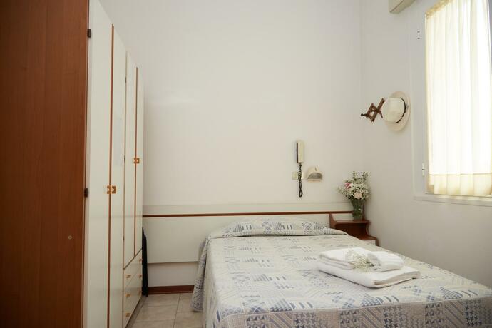 Imagen general del Hotel ITALIACERVIA. Foto 24