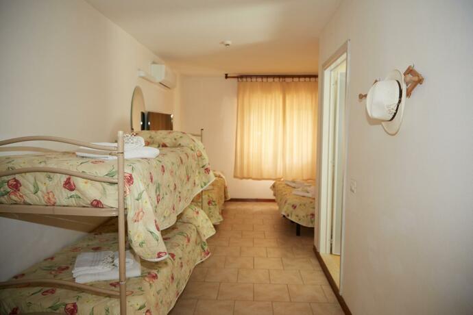 Imagen general del Hotel ITALIACERVIA. Foto 30