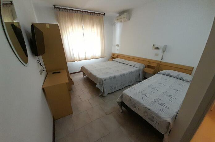 Imagen general del Hotel ITALIACERVIA. Foto 36