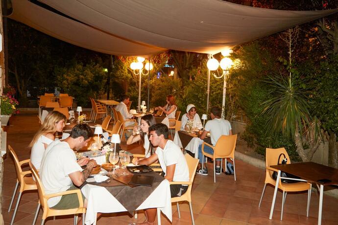 Imagen general del Hotel ITALIACERVIA. Foto 45