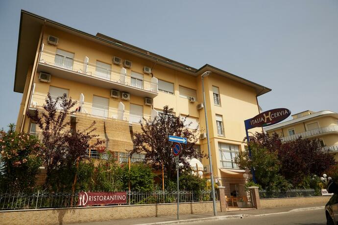 Imagen general del Hotel ITALIACERVIA. Foto 48
