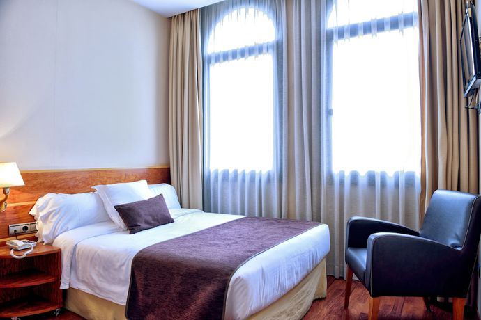 Imagen de la habitación del Hotel ITC Barcelona by Soho Boutique. Foto 2