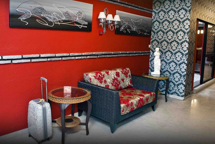 Imagen de los interiores del Hotel ITC Colon by Soho Boutique. Foto 10