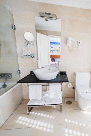 Imagen de la habitación del Hotel ITC Infantas by Soho Boutique. Foto 4