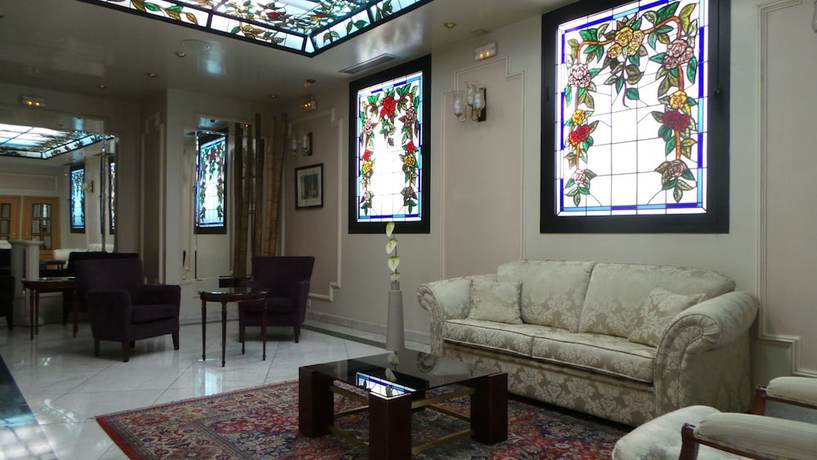 Imagen de los interiores del Hotel ITC Mora. Foto 20