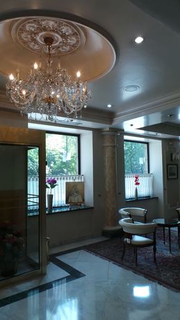 Imagen del bar/restaurante del Hotel ITC Mora. Foto 3