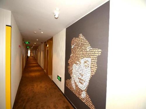 Imagen general del Hotel IU Baoding Goverment Shidai. Foto 3
