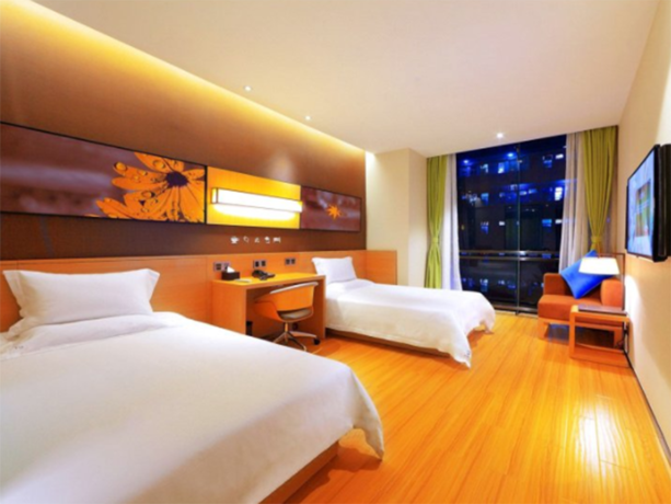 Imagen de la habitación del Hotel IU Hotelsa Kunming Airport Dabanqiao City. Foto 4
