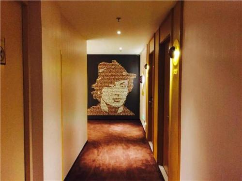 Imagen general del Hotel IU Shanghai Jiaotong University Jiangchuan Road Metro Station. Foto 4