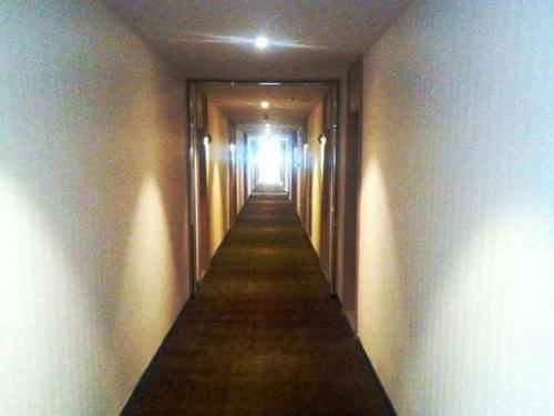 Imagen general del Hotel IU Tianjin Xiqing Meijiang Convention Center Dasi Branch. Foto 7