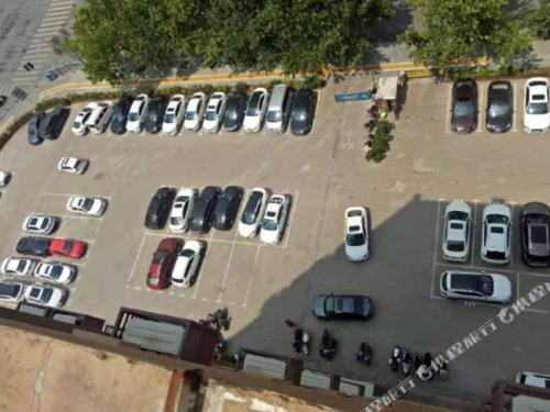 Imagen general del Hotel IU Zhengzhou Erqi Wanda Plaza Daxue Road Branch. Foto 16
